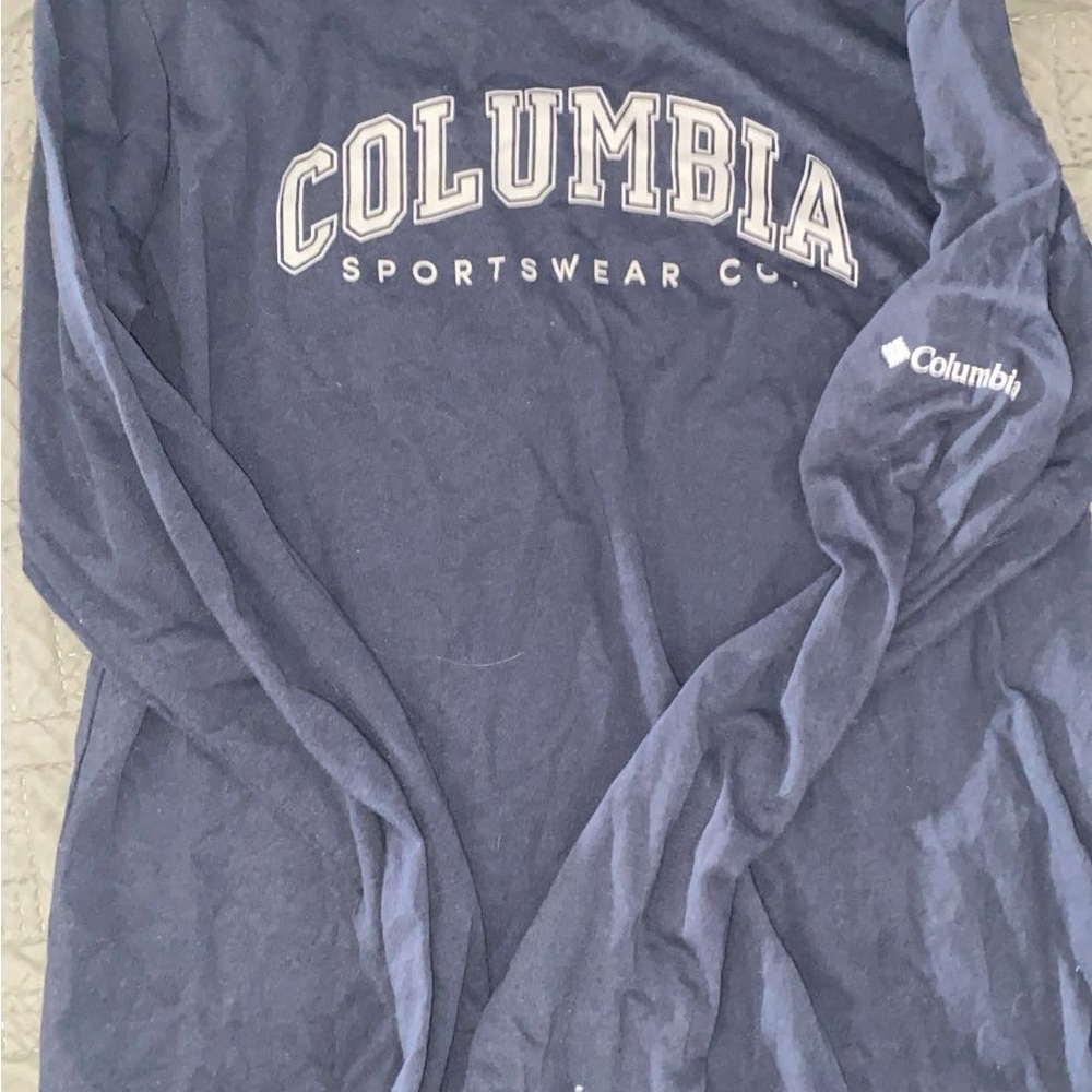 Columbia Navy Sportswear Long Sleeve